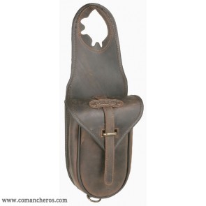 Quick release western saddle bag